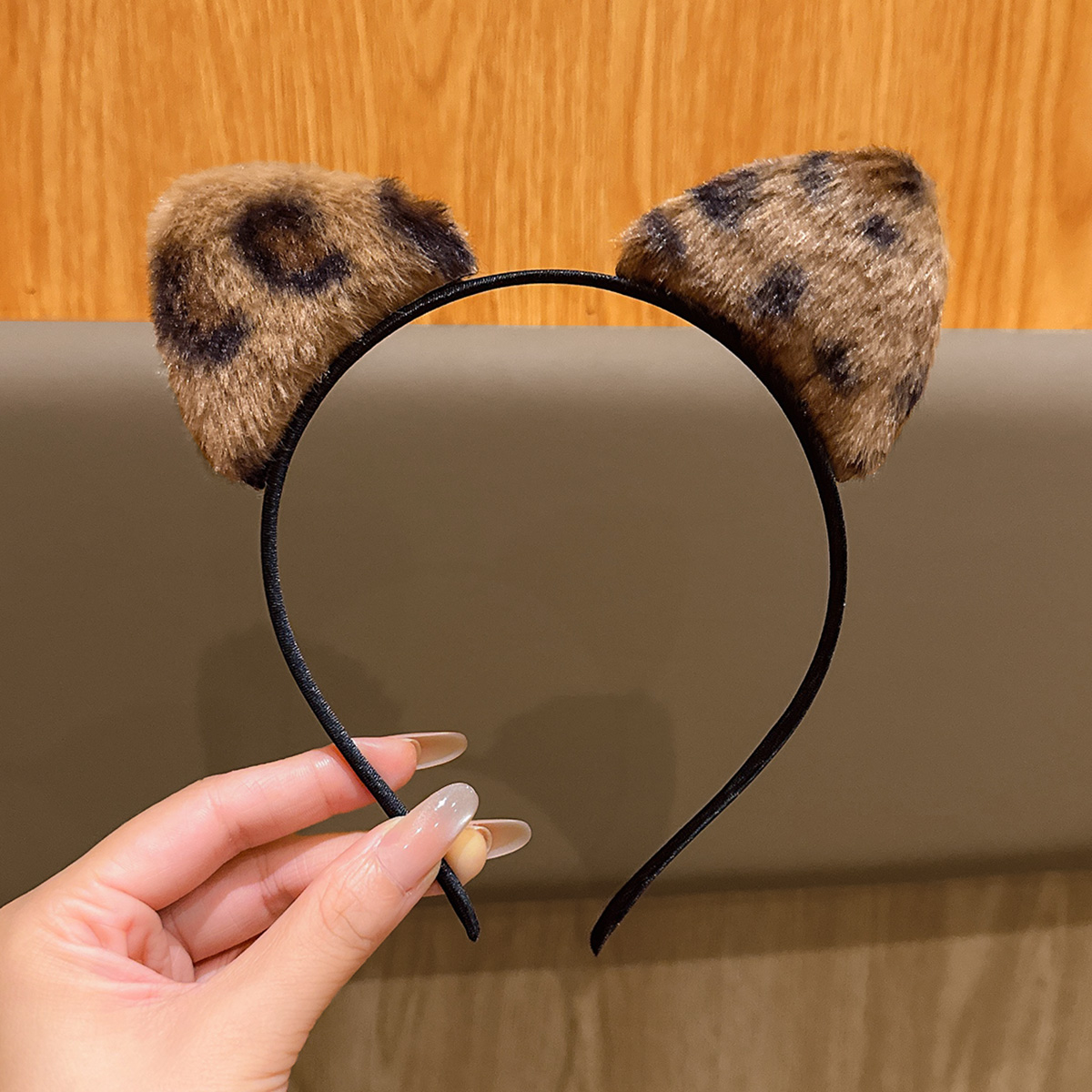 1 Cat's ears (Steamed cat-ear  - Reindeer Antlers Headband ulasan dan harga